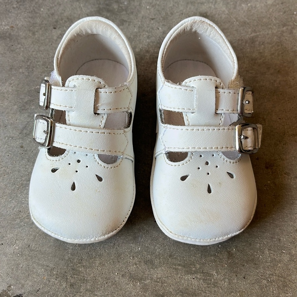 Angel walking shoes